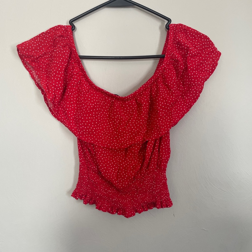 Forever 21 flouncy shoulder crop top